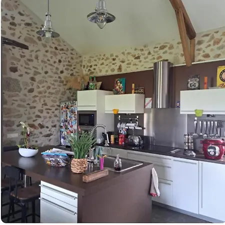 Lou Castanier Séjour chez l'habitant Cayrols